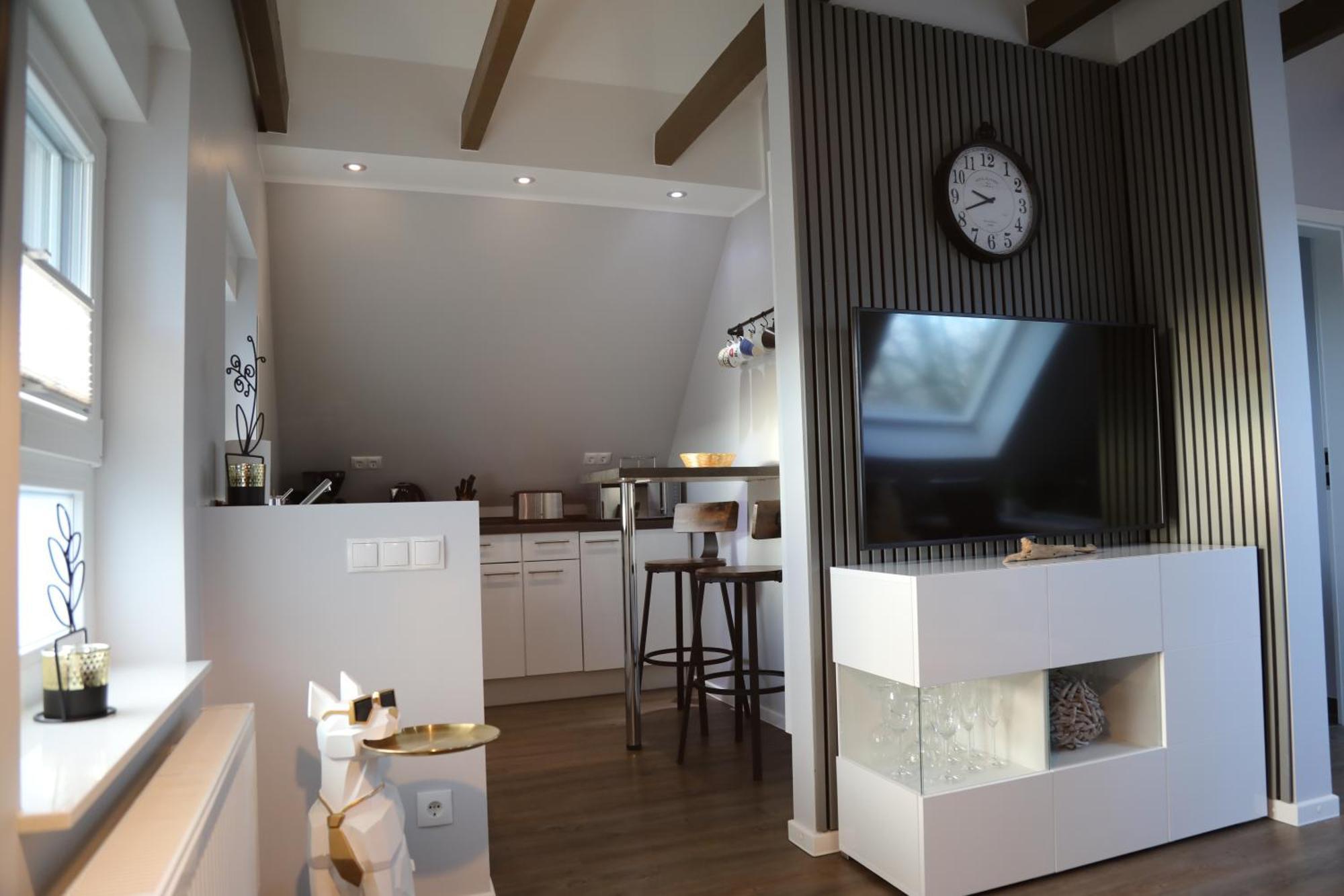 Eine Sehr Gemuetliche Dachgeschoss Ferienwohnung Ihlow  Bagian luar foto