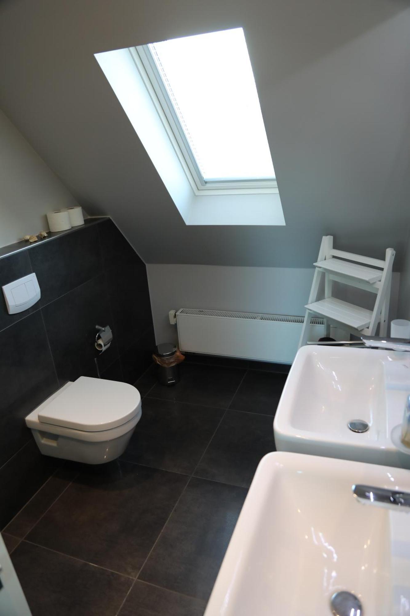 Eine Sehr Gemuetliche Dachgeschoss Ferienwohnung Ihlow  Bagian luar foto