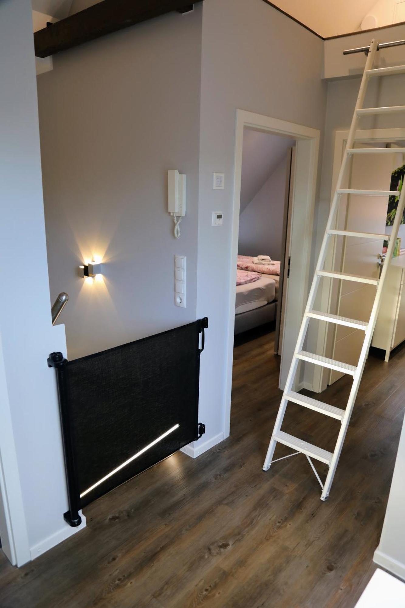 Eine Sehr Gemuetliche Dachgeschoss Ferienwohnung Ihlow  Bagian luar foto