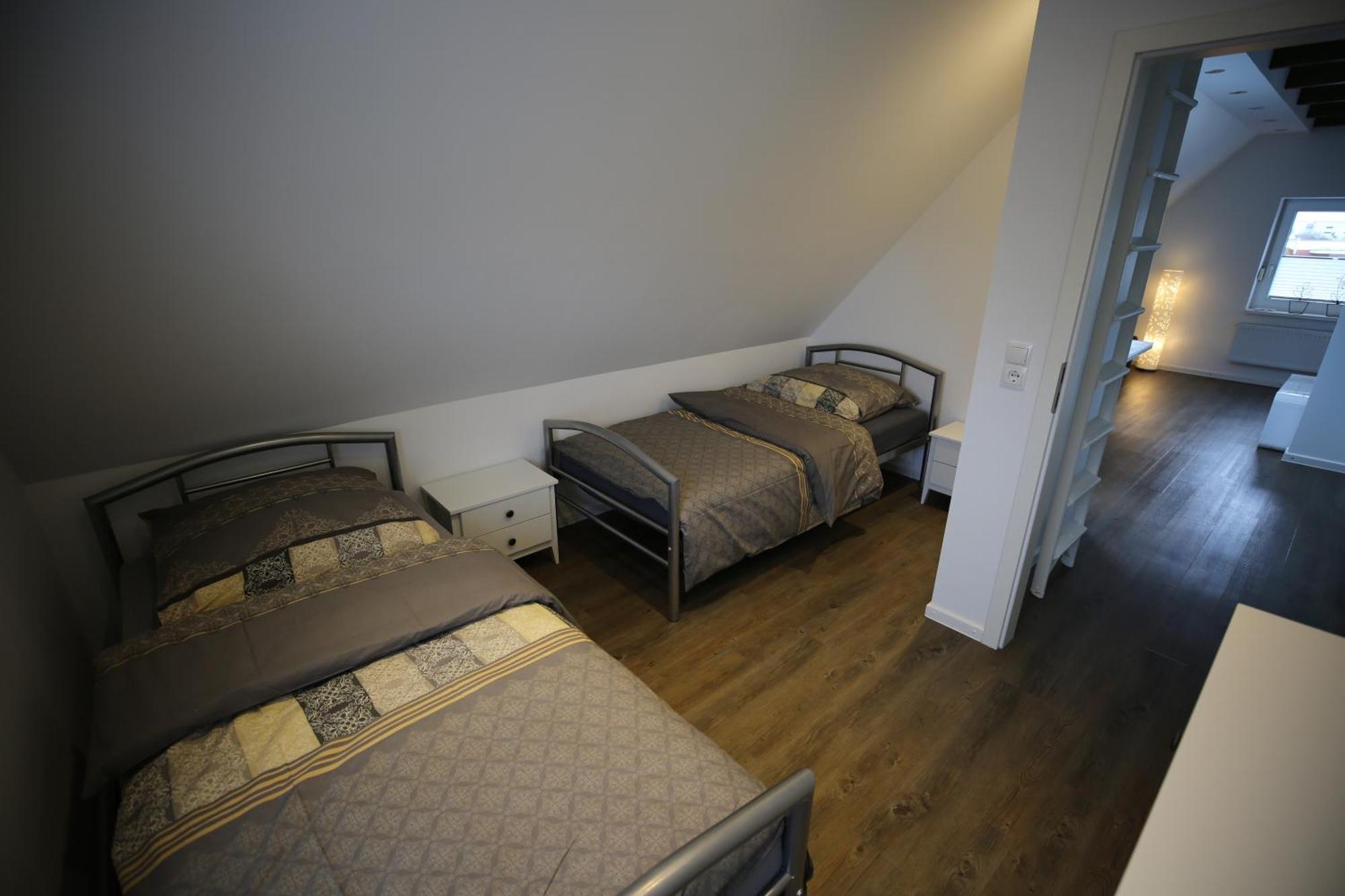 Eine Sehr Gemuetliche Dachgeschoss Ferienwohnung Ihlow  Bagian luar foto